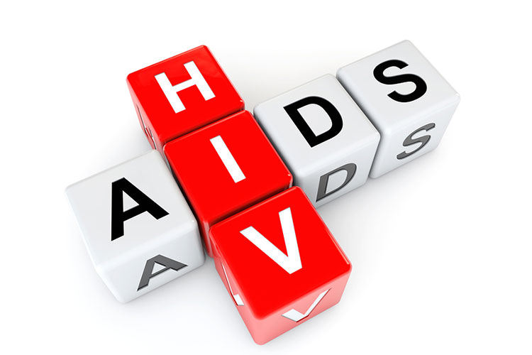 Lây truyền HIV cho người khác nhưng không biết thì có tội không?