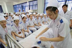 Cách xếp lương đối với y sĩ bệnh viện huyện