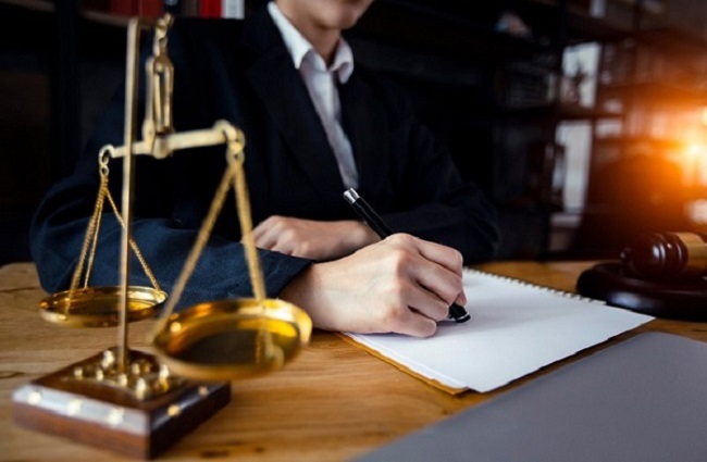 Văn phòng luật sư muốn ký hợp đồng thực hiện trợ giúp pháp lý cần điều kiện gì?