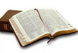 Quy định việc sử dụng kinh sách, bày tỏ niềm tin tín ngưỡng, tôn giáo của người đang chấp hành án phạt tù